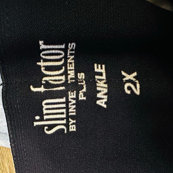 Slim Factor Inve Thents Plus Ankle Gray Jeans - Picture 3 of 3